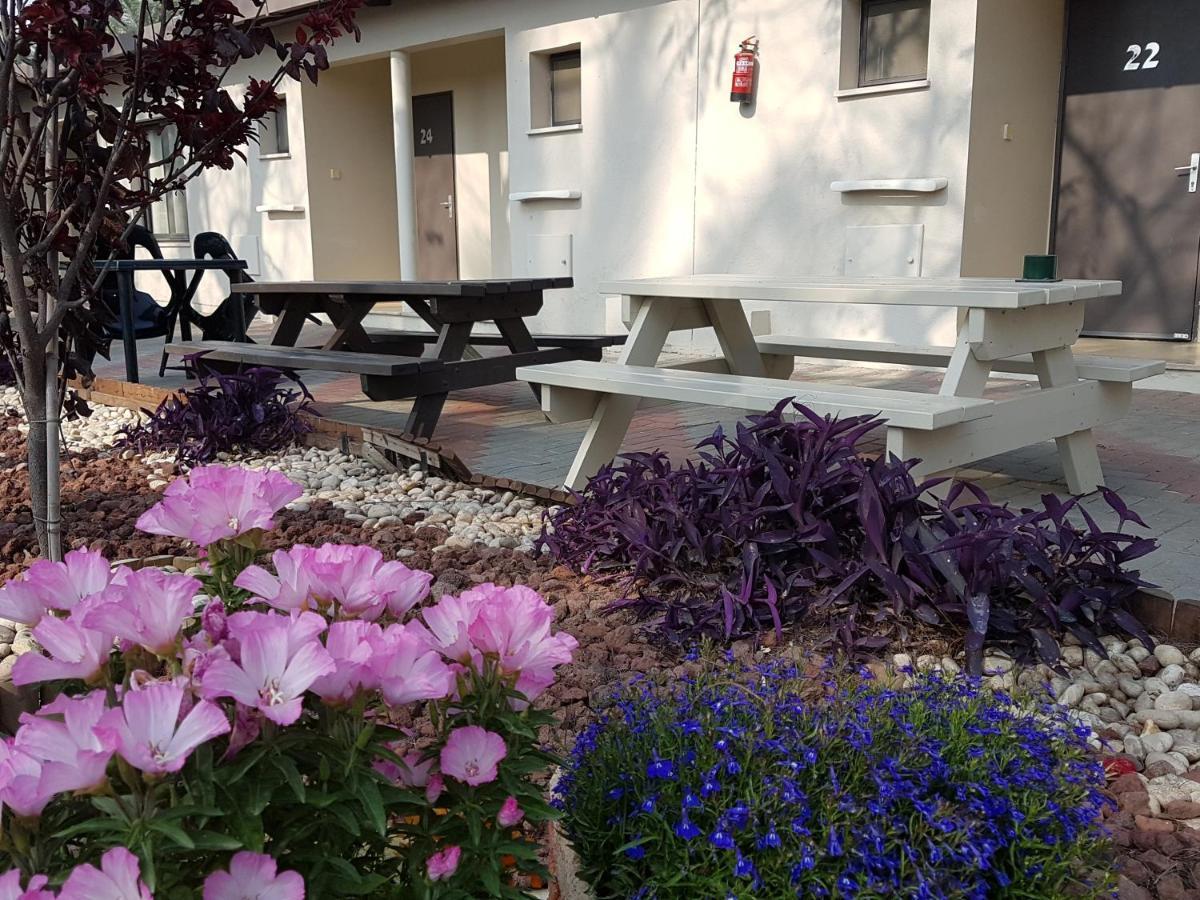 Degania Bet Kibbutz Country Lodging Hotel Кинерет Екстериор снимка